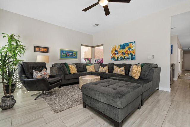 109 Verde Way, Palm Desert, CA 92260