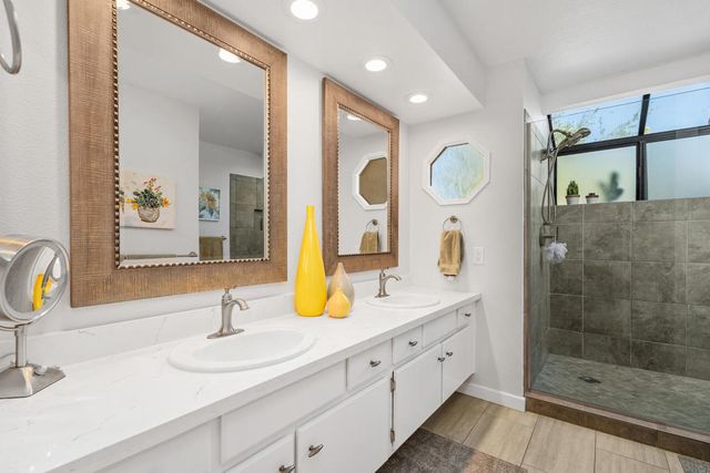 109 Verde Way, Palm Desert, CA 92260