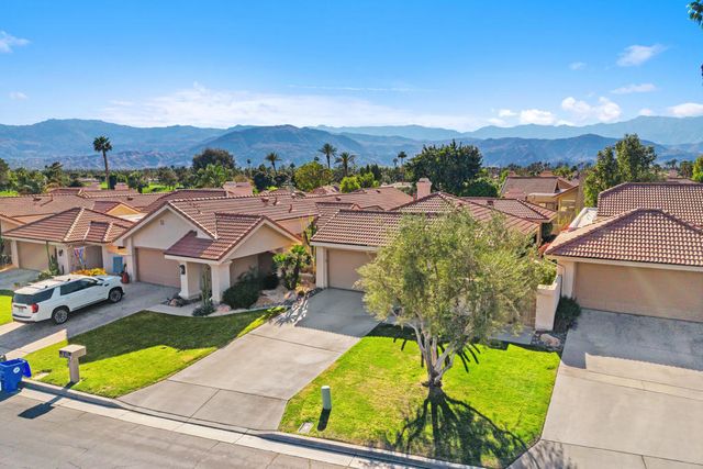 109 Verde Way, Palm Desert, CA 92260