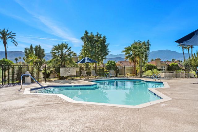 109 Verde Way, Palm Desert, CA 92260