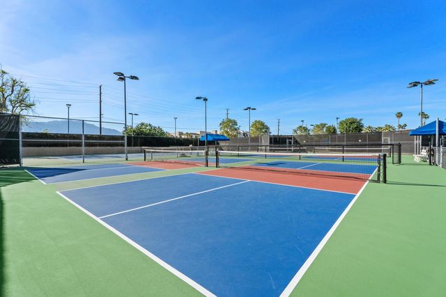 109 Verde Way, Palm Desert, CA 92260