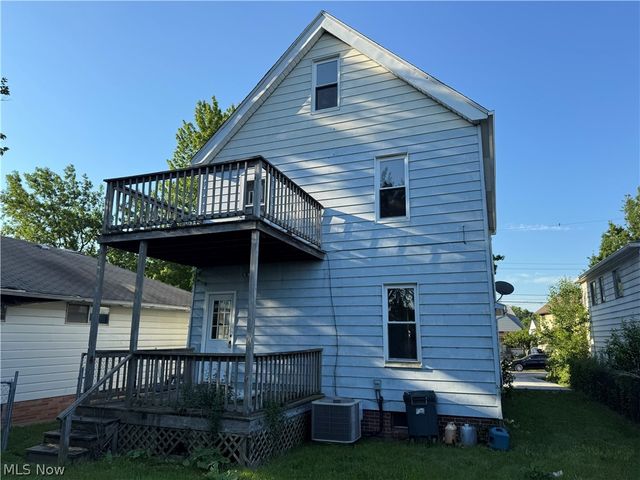 14148 Berwyn Avenue, Cleveland, OH 44111