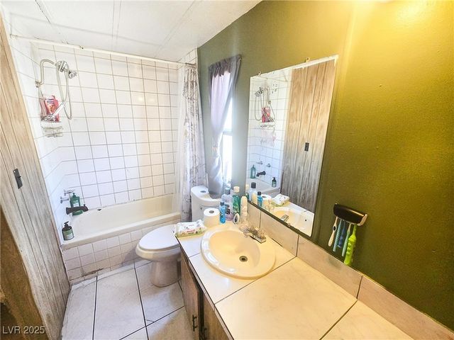 700 Kimberly Avenue, Pahrump, NV 89060