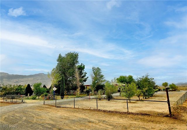 700 Kimberly Avenue, Pahrump, NV 89060