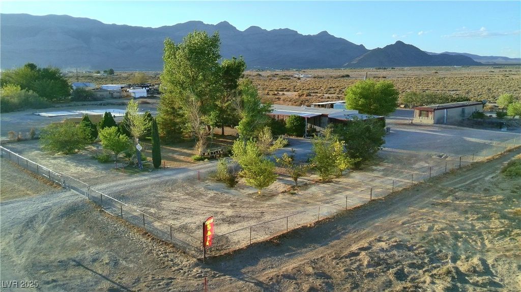 700 Kimberly Avenue, Pahrump, NV 89060