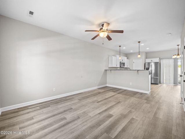 6 Outrigger Drive, Swansboro, NC 28584