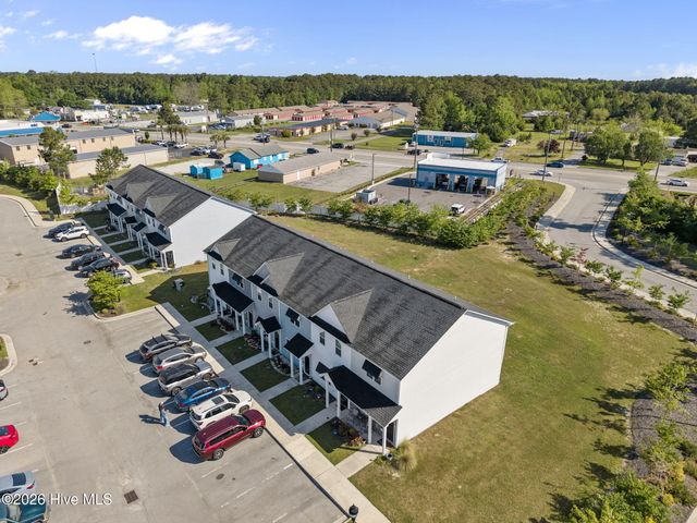 6 Outrigger Drive, Swansboro, NC 28584