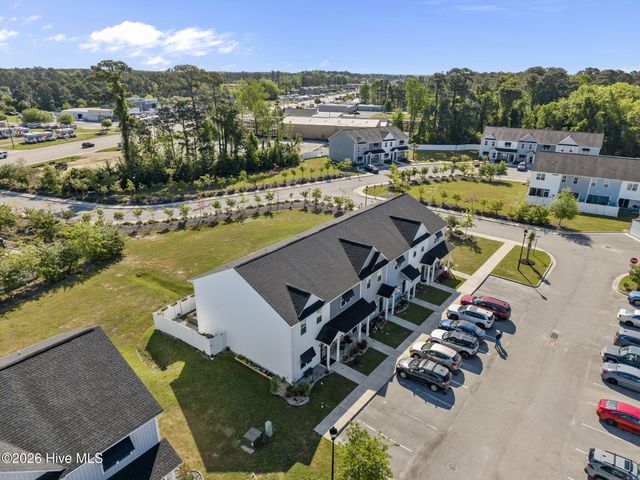 6 Outrigger Drive, Swansboro, NC 28584