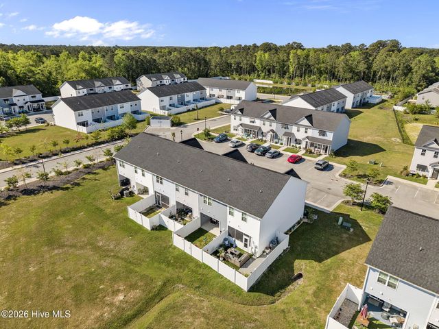 6 Outrigger Drive, Swansboro, NC 28584