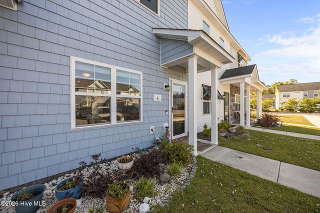 6 Outrigger Drive, Swansboro, NC 28584