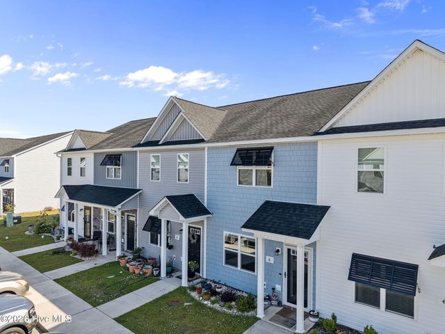 6 Outrigger Drive, Swansboro, NC 28584