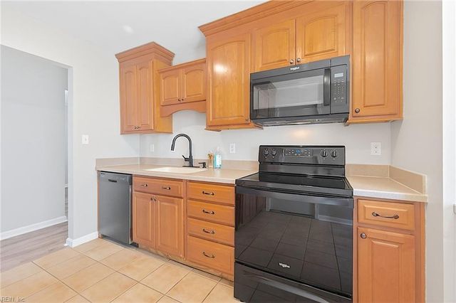 4119 Eastham RD, Virginia Beach, VA 23453