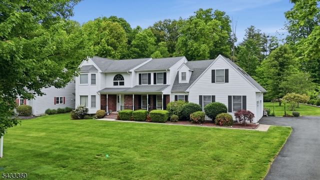 4 Tania Ct, Roxbury Twp., NJ 07876