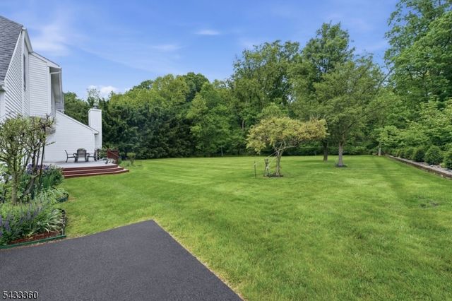 4 Tania Ct, Roxbury Twp., NJ 07876