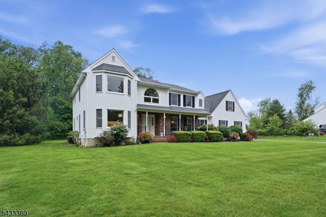 4 Tania Ct, Roxbury Twp., NJ 07876