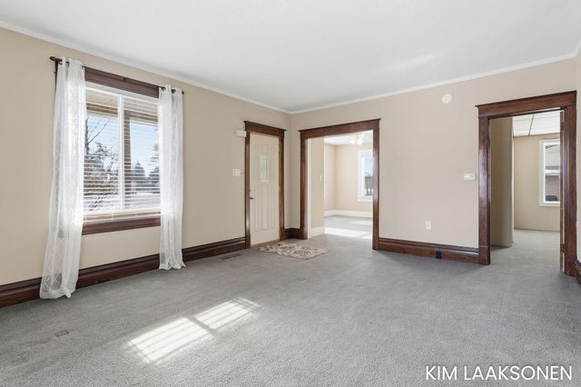 897 W 32nd Street, Holland City, MI 49423