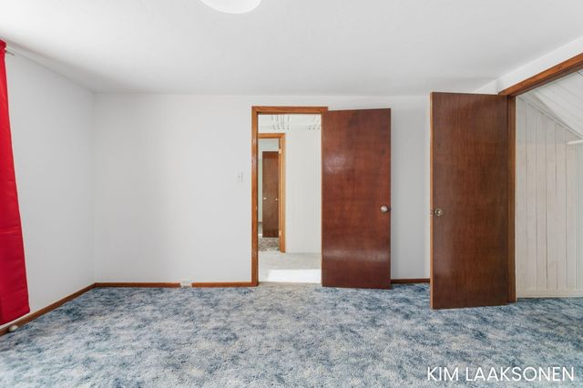 897 W 32nd Street, Holland City, MI 49423