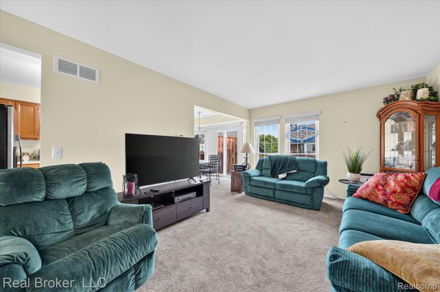 1675 Christopher Drive, Canton Charter Township, MI 48188