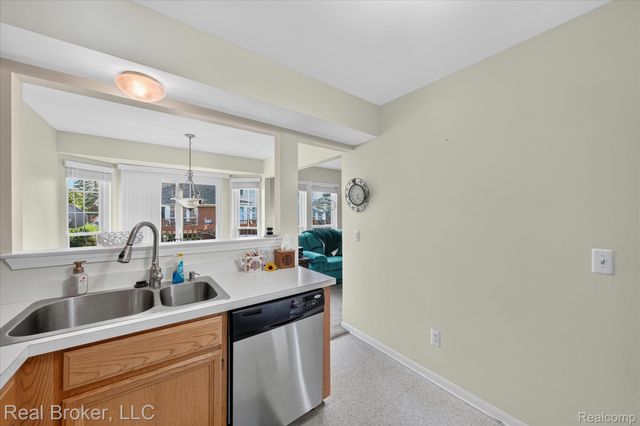1675 Christopher Drive, Canton Charter Township, MI 48188