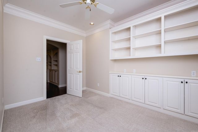 6 Gravelle Drive, Little Rock, AR 72223