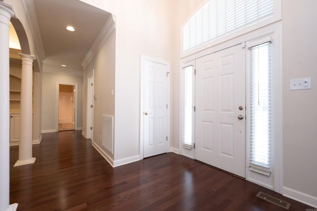 6 Gravelle Drive, Little Rock, AR 72223