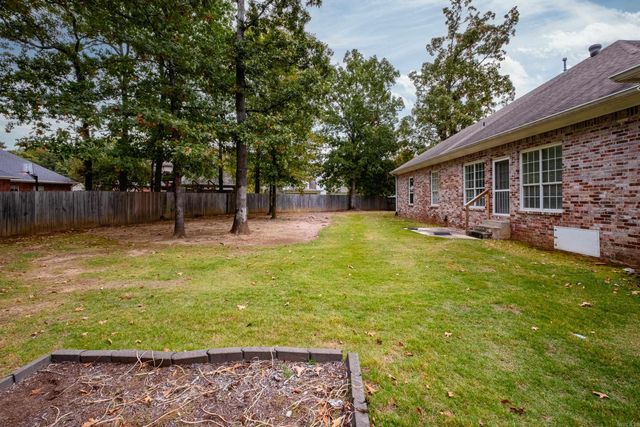 6 Gravelle Drive, Little Rock, AR 72223
