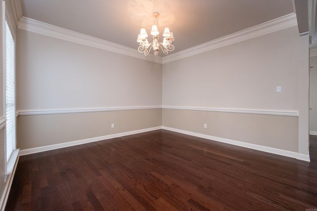 6 Gravelle Drive, Little Rock, AR 72223