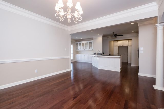 6 Gravelle Drive, Little Rock, AR 72223