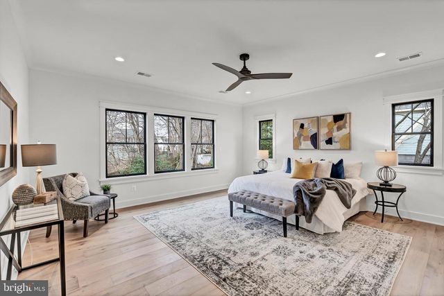 900 CAROLE CT SE, Vienna, VA 22180