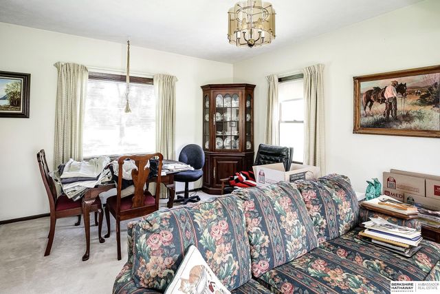 6523 Stones Throw Drive, Omaha, NE 68152