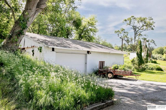 6523 Stones Throw Drive, Omaha, NE 68152