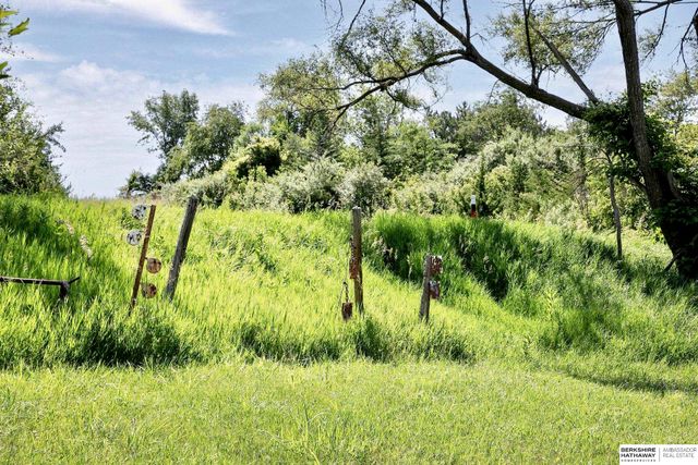 6523 Stones Throw Drive, Omaha, NE 68152