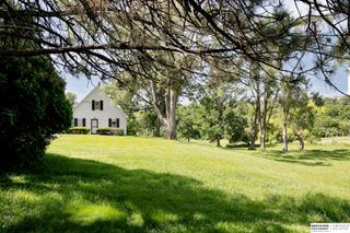 6523 Stones Throw Drive, Omaha, NE 68152