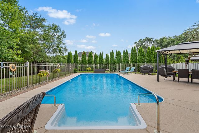 12 Madeline Lane, Little Egg Harbor, NJ 08087