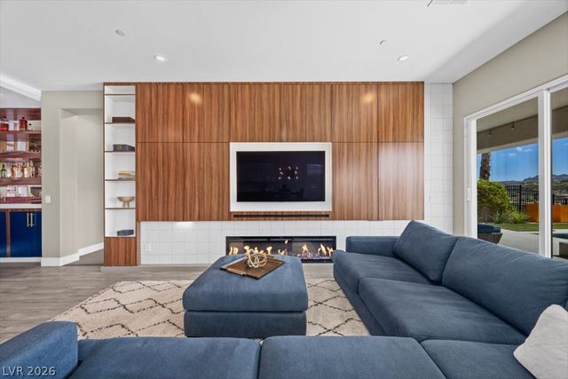 103 Reflection Cove Drive, Henderson, NV 89011