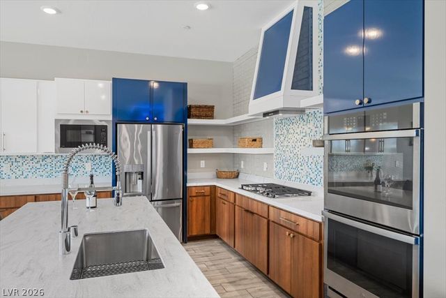 103 Reflection Cove Drive, Henderson, NV 89011