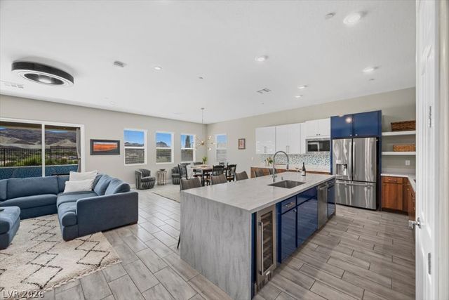 103 Reflection Cove Drive, Henderson, NV 89011