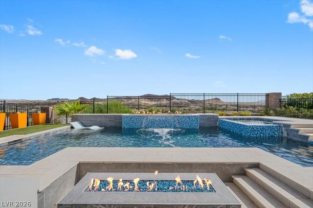 103 Reflection Cove Drive, Henderson, NV 89011