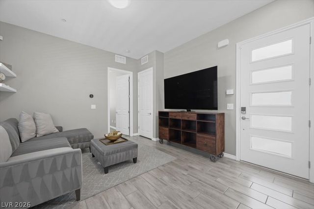 103 Reflection Cove Drive, Henderson, NV 89011
