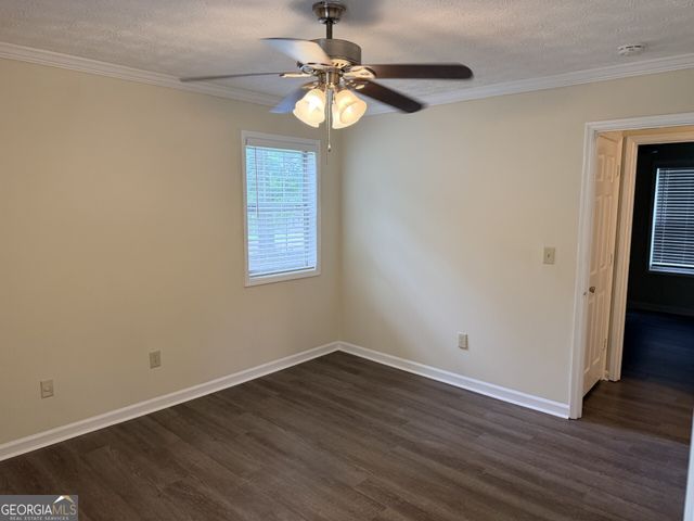 250 Winona Drive, Fayetteville, GA 30214
