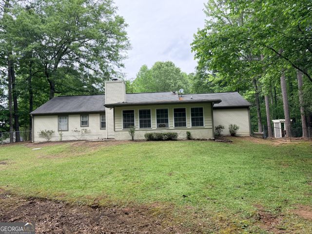 250 Winona Drive, Fayetteville, GA 30214