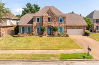 1335 RIDING BROOK DR, Collierville, TN 38017