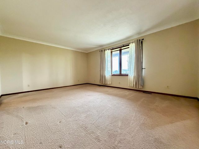 119 Cleveland Avenue, Defiance, OH 43512