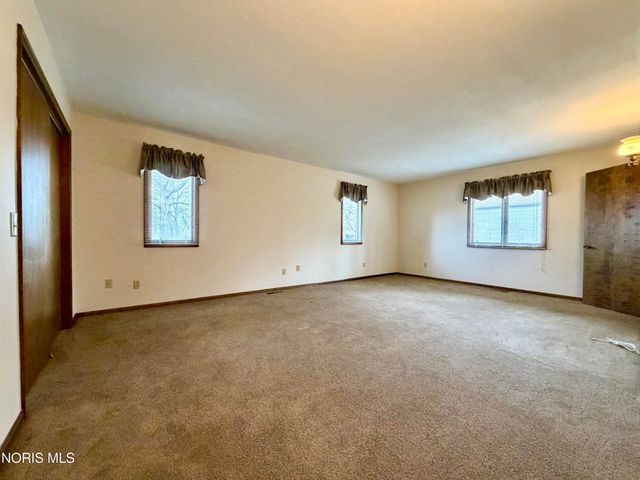 119 Cleveland Avenue, Defiance, OH 43512