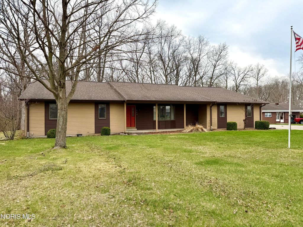 119 Cleveland Avenue, Defiance, OH 43512