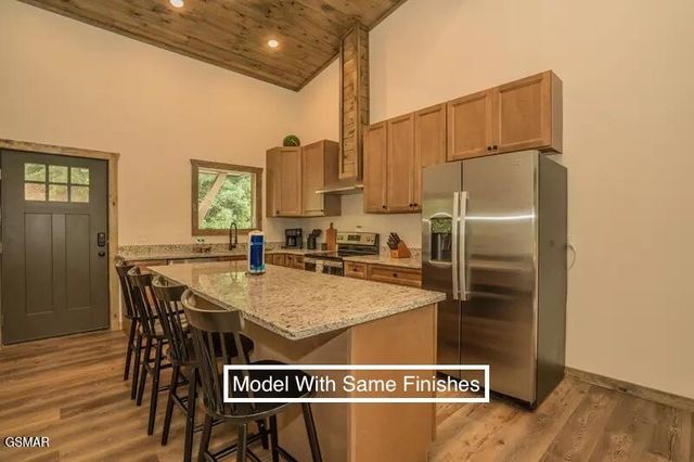 1995 Spurling Road, Sevierville, TN 37862