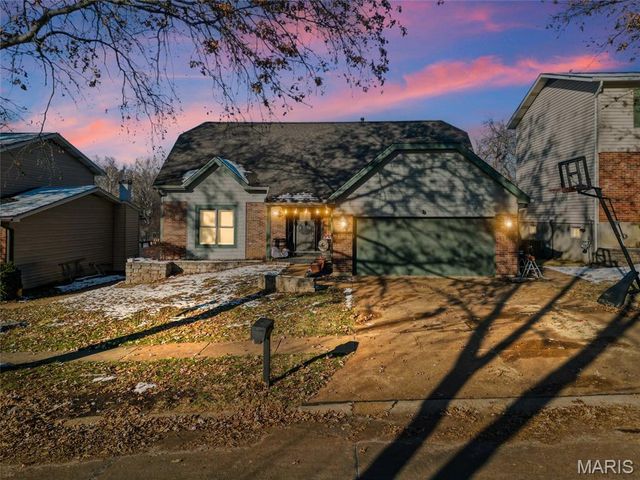 6115 Terri Lynn Drive, Affton, MO 63123