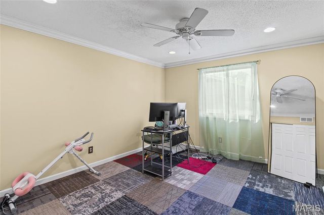 6115 Terri Lynn Drive, Affton, MO 63123