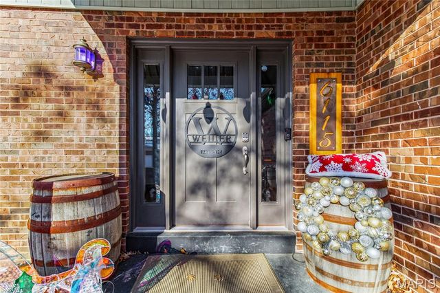 6115 Terri Lynn Drive, Affton, MO 63123