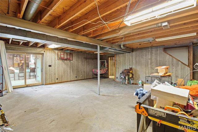 6115 Terri Lynn Drive, Affton, MO 63123